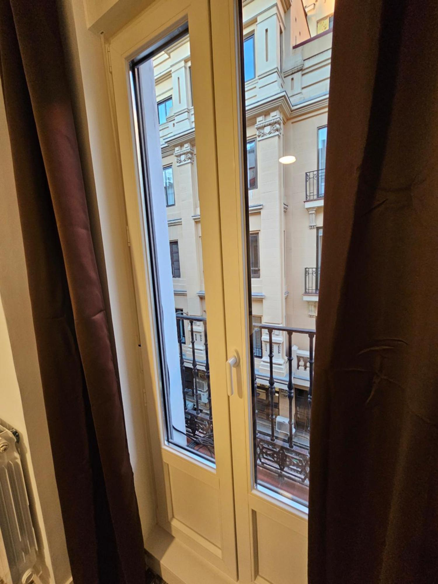 Andrea Granvia Hostal